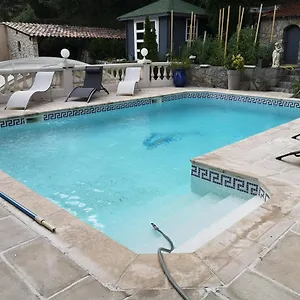  Appartement Design Avec Piscine